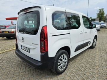 Citroen Berlingo III Osobowy M 1.2 PureTech 110KM 2021 Citroen Berlingo 1,2 benzyna 110KM nawigacja, zdjęcie 3
