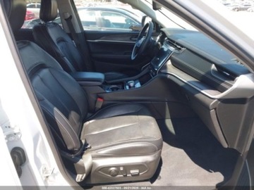 Jeep Grand Cherokee IV 2022 Jeep Grand Cherokee Jeep Grand Cherokee L Limited 3.6 Benzyna 293KM, zdjęcie 6