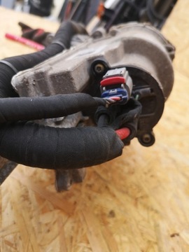 JEEP GRAND CHEROKEE WK2 LIFT MAGLOWNICA PRZEKŁADNIA P68321637AC