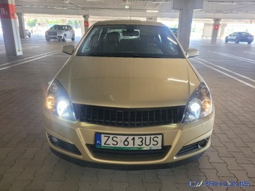 Opel Astra H Hatchback 5d 2.0 turbo ECOTEC 200KM 2004 Opel Astra 2.0Turbo Cosmo Bezwypadkowa 2.0 Benzyna 200KM, zdjęcie 21