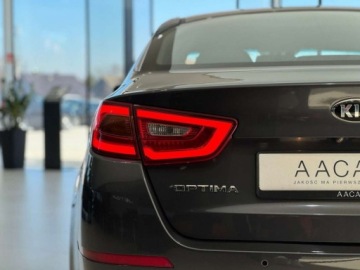 Kia Optima I Sedan Facelifting 1.7 VGT CRDi 136KM 2014 Kia Optima 1.7 CRDi L Kamera cofania Podgrzewane fotele Czujniki parkow, zdjęcie 34