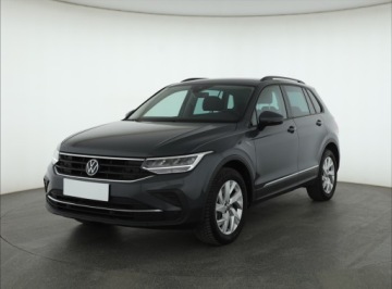 Volkswagen Tiguan II SUV Facelifting 2.0 TSI 190KM 2022 VW Tiguan 2.0 TSI, Salon Polska, 4X4, DSG, zdjęcie 1