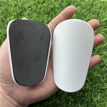 1 pair of lightweight mini straight board football shin guards