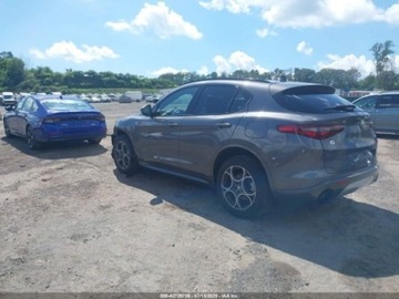 Alfa Romeo Stelvio SUV Facelifting 2.0 Turbo 280KM 2022 Alfa Romeo Stelvio 2022 ALFA ROMEO STELVIO TI AWD 2.0 Benzyna 280KM, zdjęcie 2