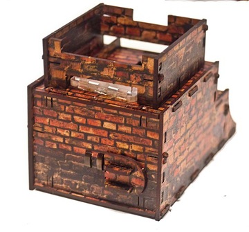 Каркассонская башня с кормушкой