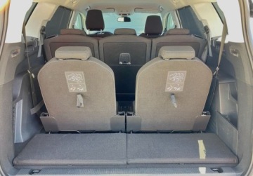 Peugeot 5008 II Crossover 1.2 PureTech 130KM 2018 Peugeot 5008 1.2 PureTech Active SS 1.2 Benzyna 130KM, zdjęcie 24