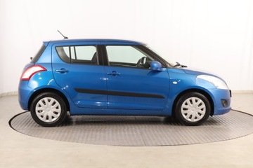 Suzuki Swift V Hatchback 5d 1.2 VVT 94KM 2013 Suzuki Swift 1.2, Salon Polska, Klima, zdjęcie 5