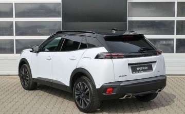 Peugeot 2008 II SUV Facelifting 1.2 PureTech 130KM 2024 Peugeot 2008 Salon Polska 130 KM Automat Wersja GT Gwarancja RIA, zdjęcie 12