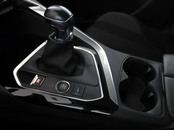 Peugeot 3008 II Crossover Facelifting  1.5 BlueHDi 130KM 2021 Peugeot 3008 FV23% navi virtual kamera tempomat, zdjęcie 29