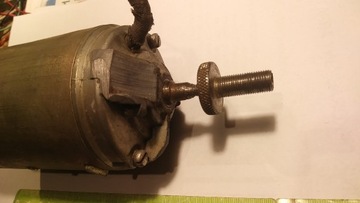 Двигатель Двигатель постоянного тока 12 В, ГЕНЕРАТОР постоянного напряжения.