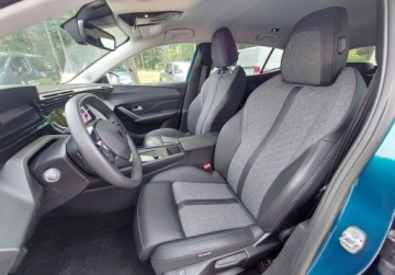 Peugeot 408 P54 Crossover 1.2 PureTech 130KM 2023 Peugeot 408 1.2 Allure SS EAT8 1.2 Benzyna 130KM, zdjęcie 3