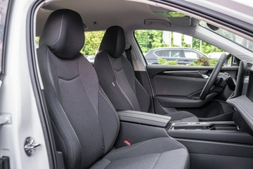 Volkswagen Passat B8 Variant Facelifting 1.5 TSI EVO 150KM 2025 Volkswagen Passat 1.5 TSI mHEV 150 KM DSG, zdjęcie 13