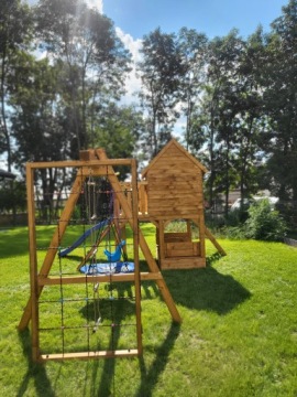 Деревянная игровая площадка V.I.P, новая и веселая