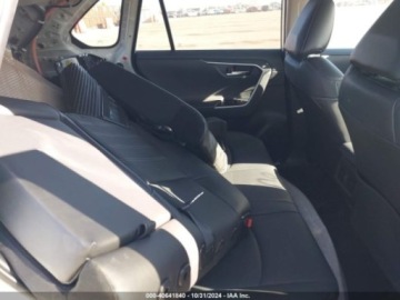 Toyota RAV4 V 2023 Toyota RAV4 Limited, 2023r., 4x4, 2.5L 2.5 Benzyna 203KM, zdjęcie 9