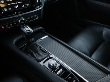Volvo S90 II Sedan 2.0 D4 190KM 2018 Volvo S90 D4, 187 KM, Automat, Skóra, Navi, Klima, zdjęcie 12
