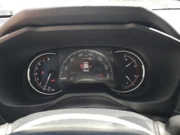 Toyota RAV4 V 2023 Toyota RAV4 Xle fwd 2.5 Benzyna 203KM, zdjęcie 9