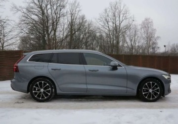 Volvo V60 I Kombi Facelifting 2.0 D3 DRIVE-E 150KM 2018 Volvo V60 Volvo V60 D3 Momentum 2.0 Diesel 150KM, zdjęcie 6