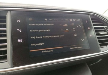 Peugeot 2018 Peugeot 308 SW 1.5 BlueHDi Active 130 KM 1.5 Diesel 130KM, zdjęcie 17