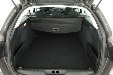 Peugeot 308 II SW Facelifting 1.5 BlueHDI 130KM 2018 Peugeot 308 1.5 BlueHDi, Salon Polska, Serwis ASO, zdjęcie 19