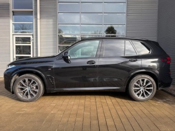 BMW X5 G05 SUV Facelifting 3.0 30d 298KM 2026 BMW X5 xDrive30d Sport Suv 2.0 (298KM) 2026, zdjęcie 1
