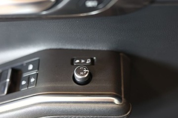 Toyota Highlander III 2.5 248KM 2021 Toyota Highlander 2.5 Hybrid Executive Skyview JBL HAK FV23 2.5 Hybryda, zdjęcie 27