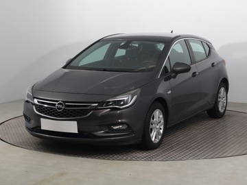 Opel Astra J GTC 1.6 CDTI Ecotec 110KM 2015 Opel Astra 1.6 CDTI, Navi, Klima, Tempomat, zdjęcie 1