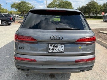 Audi Q7 II (4M) 2024 Audi Q7 Premium Plus 45 Tfsi Quattro 2024 2.0 Benzyna 261KM, zdjęcie 3