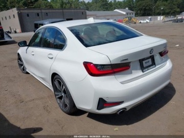 BMW Seria 3 G20-G21 2022 BMW Seria 3 330i xDrive 2022 2.0l 2.0 Benzyna 255KM, zdjęcie 3