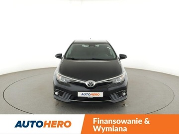Toyota Auris II Hatchback 5d Facelifting 1.2 D-4T 116KM 2016 Toyota Auris Historia serwisowa Navi Klimatyzacja, zdjęcie 10