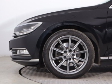 Volkswagen Passat B8 Variant 2.0 TDI BlueMotion SCR 190KM 2016 VW Passat 2.0 TDI, Salon Polska, 187 KM, Automat, zdjęcie 14