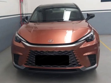 Lexus LBX 1.5 Hybrid 136KM 2025 Od ręki - Emotion 1.5 Hybrid 136KM | Podgrzewane fotele!, zdjęcie 2