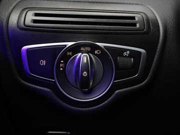 Mercedes GLC C253 SUV Plug-In 2.0 300e 320KM 2022 Mercedes GLC 300 PHEV 4x4 skóra full LED panorama, zdjęcie 35