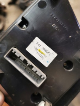 HONDA CR-Z PANEL PŘEPÍNAČ KLIMATIZACE NH806L