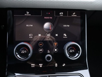 Land Rover Range Rover Velar SUV 2.0 SD4 240KM 2018 Land Rover Range Rover Velar D240, Salon Polska, zdjęcie 12