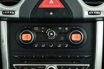 Renault Koleos I SUV 2.0 dCi 150KM 2009 Renault Koleos 2.0 dCi, 4X4, Klima, Klimatronic, zdjęcie 9