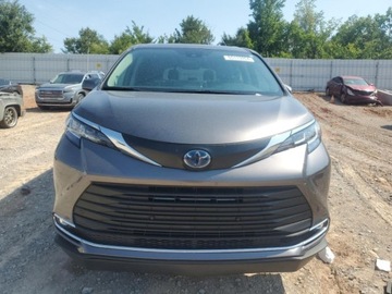 Toyota Sienna III 2023 Toyota Sienna xle, 2023r., 2.5L 2.5 Hybryda 245KM, zdjęcie 4