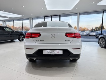 Mercedes GLC C253 SUV 2.0 250 211KM 2019 Mercedes-Benz GLC 250 4-Matic AMG Line / Burmester, zdjęcie 2