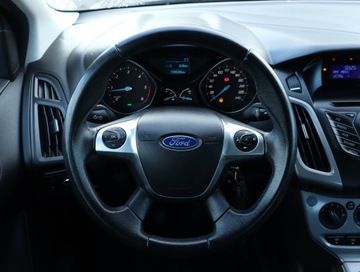 Ford Focus III Hatchback 5d 1.6 Duratorq TDCi DPF 95KM 2011 Ford Focus 1.6 TDCi, Salon Polska, Serwis ASO, zdjęcie 14