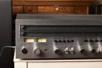 Ресивер Айва AX-7400