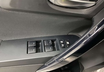 Toyota Auris II 2016 Toyota Auris 1.8 136 KM Hybrid Gwarancja Fabryczna ASO do maja 2026 1.8, zdjęcie 7