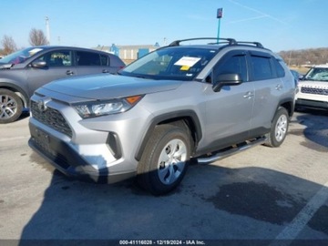 Toyota 2019 Toyota RAV4 2019r., LE, od ubezpieczalni 2.5 Diesel 203KM, zdjęcie 2