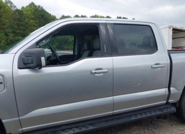 Ford 2023 Ford F150 2023, 4x4, LIGHTNING XLT, od ubezpieczalni, zdjęcie 9