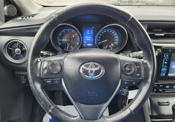 Toyota Auris II Hatchback 5d Facelifting 1.2 D-4T 116KM 2016 Toyota Auris Automat Bogata wersja Zarejestrowany 1.2 Benzyna 116KM, zdjęcie 4