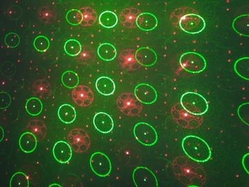 РОЖДЕСТВЕНСКИЙ ЛАЗЕРНЫЙ ПРОЕКТОР, ВОДОНЕПРОНИЦАЕМЫЙ ПУЛЬТ ДУ