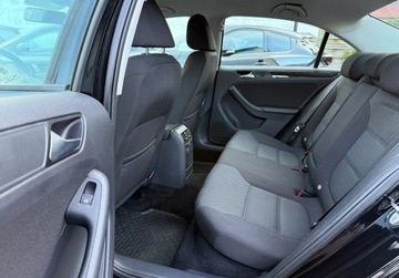Volkswagen Jetta VI Sedan Facelifting 2.0 TDI 110KM 2016 Volkswagen Jetta Salon Polska ,Czujniki parkowania, FV-VAT 23 2.0 Diesel, zdjęcie 24