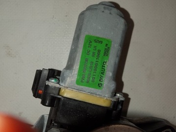 ZVEDÁK OKNO LEVÝ ZADNÍ SSANGYONG KORANDO III FACELIFT 98830-CZ010