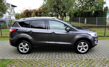 Ford Kuga II SUV Facelifting 1.5 EcoBoost 150KM 2017 Ford Kuga 1.5 i Tapicerka czesciowo skorzana Navi Gwaranacja 1 rok w ce, zdjęcie 3