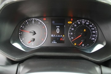 Renault Clio V Hatchback 5d 1.0 TCE 100 LPG 100KM 2021 Renault Clio ROK 2021 POJ 1,0 101KM BENZYNA GAZ, zdjęcie 14