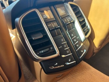 Porsche Cayenne II SUV 4.8 V8 Turbo 500KM 2011 Porsche Cayenne 500KM Panorama Kamera Burmester Wentylowanepodgrzewane, zdjęcie 34