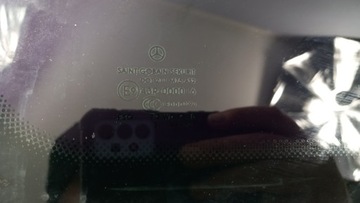 MERCEDES VITO VIANO W639 PASAŽÉR SKLO (OKNO) ZADNÍ PRAVÝ